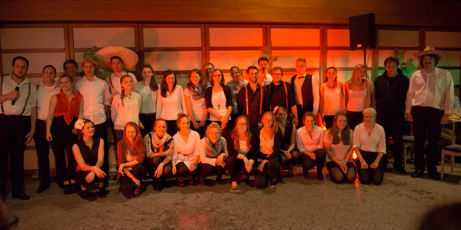 Die Aktiven des IKJA. Lateinamerikanischer Abend 2014