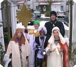 Eine unserer Sternsingergruppen. Sternsinger 2004