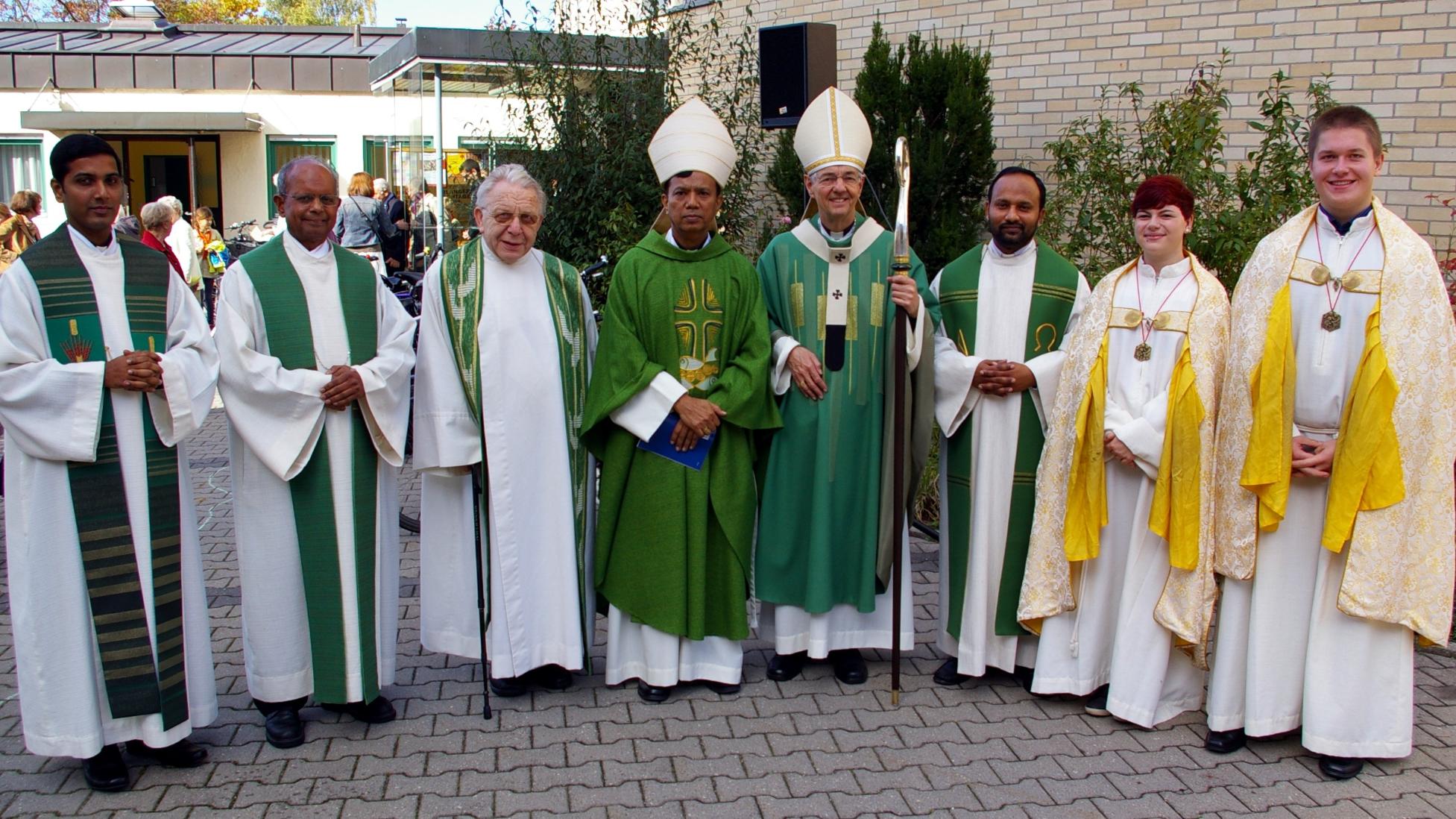 Pontifikalamt mit Erzbischof Ludwig Schick zu 50. Jubiläum der Pfarreierhebung