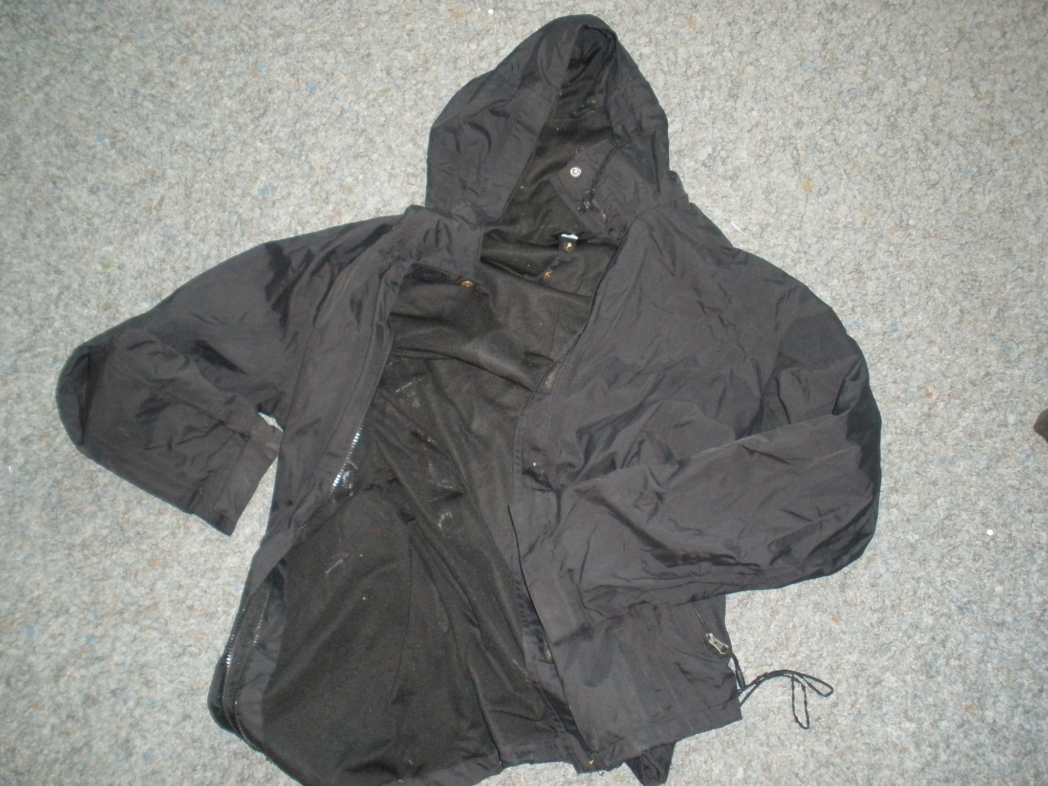 schwarze Jacke Zeltlager 2018 - Fundsachen